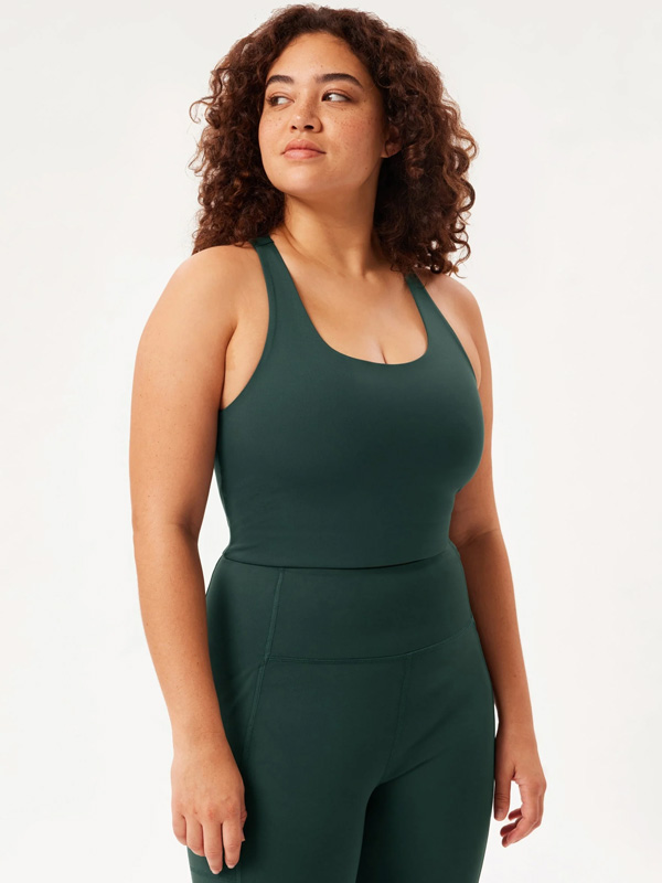 PALOMA - Plus Size Toppi fra Girlfriend Collective