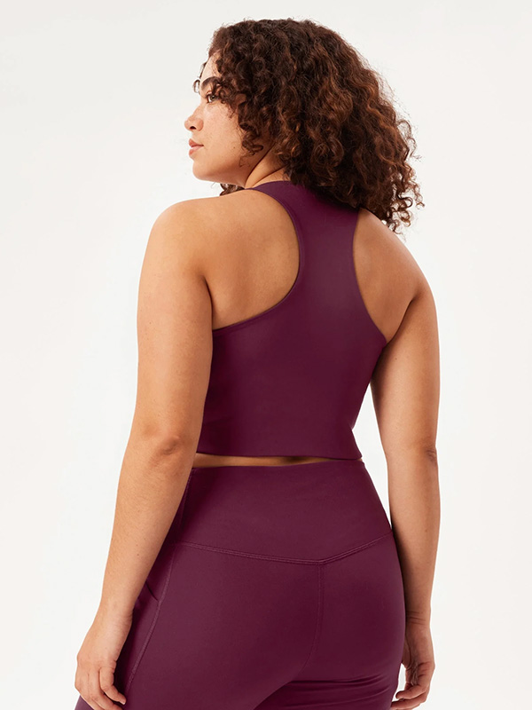 PALOMA - Plus Size Toppi fra Girlfriend Collective