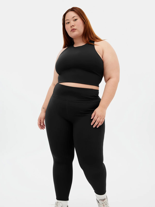 DYLAN - Plus Size Toppi fra Girlfriend Collective