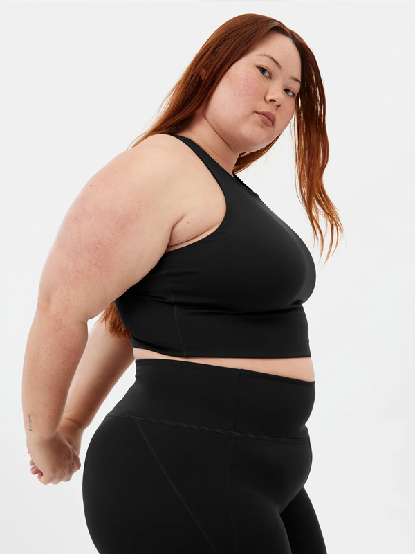 DYLAN - Plus Size Toppi fra Girlfriend Collective
