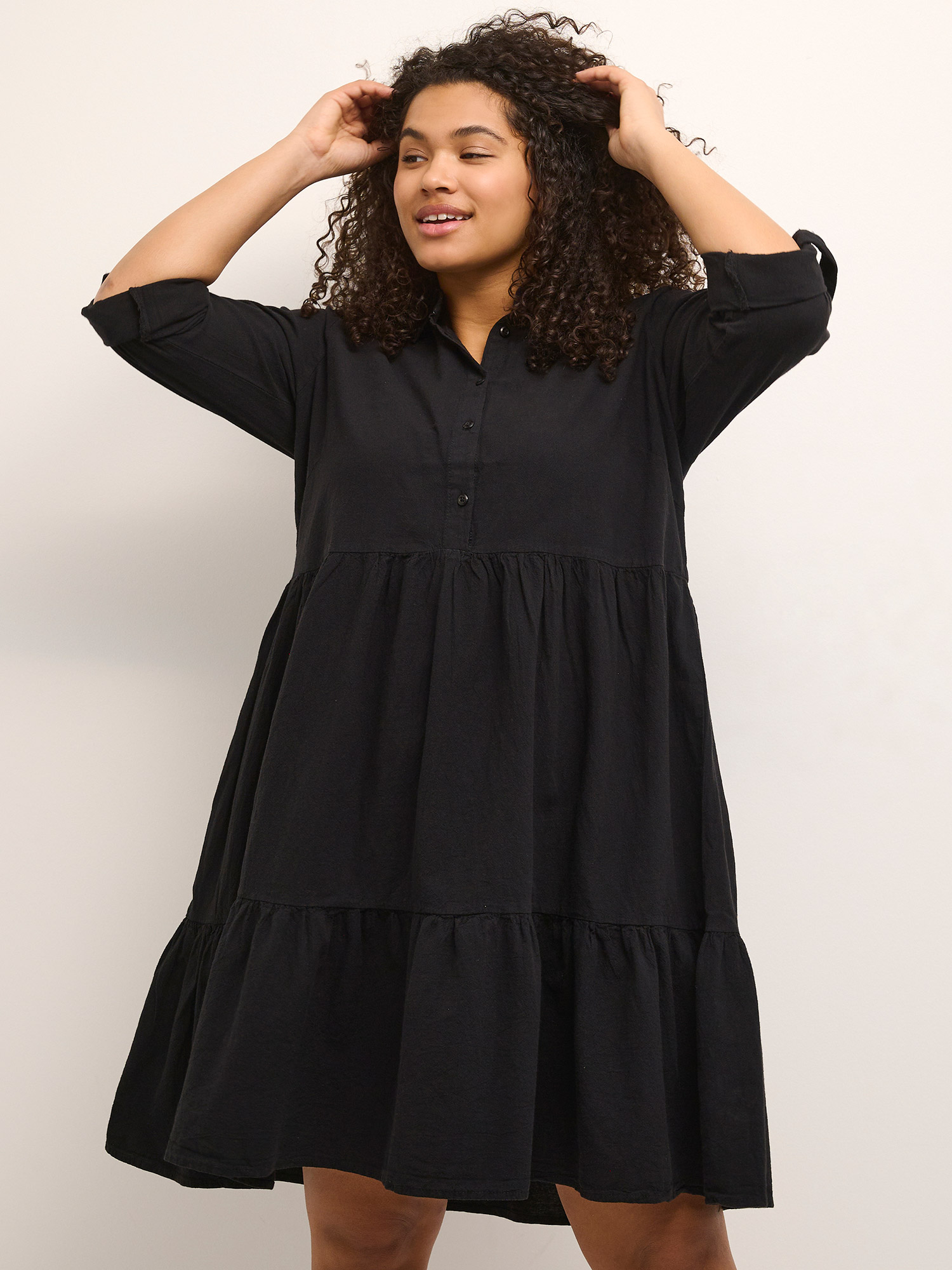NANA  - Plus Size Mekko fra Kaffe Curve