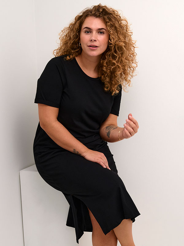 CALINE - Plus Size Mekko fra Kaffe Curve