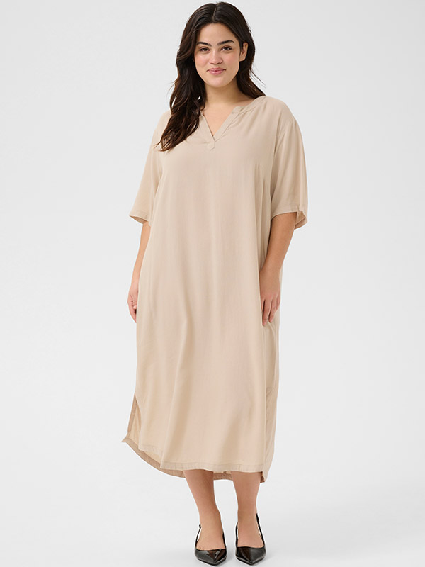 KCMILLE - Plus Size Mekko fra Kaffe Curve