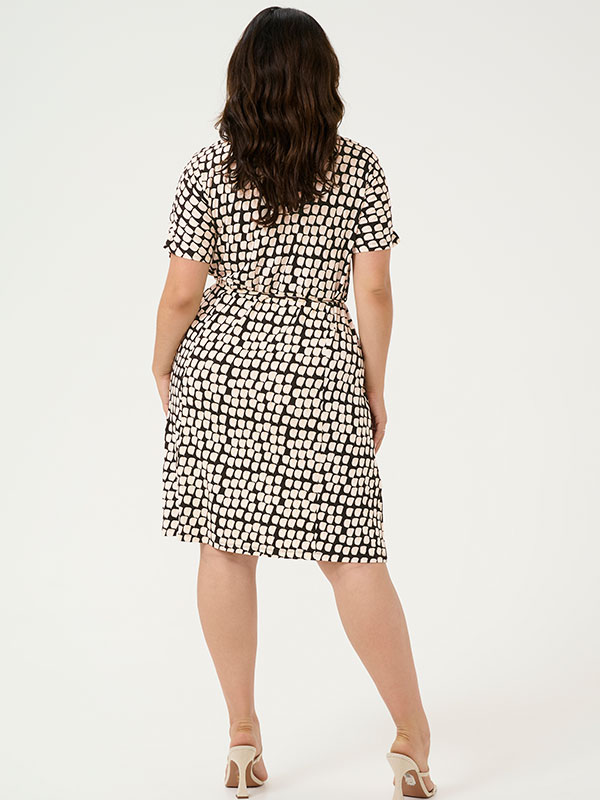 KCMELLA - Plus Size Mekko fra Kaffe Curve