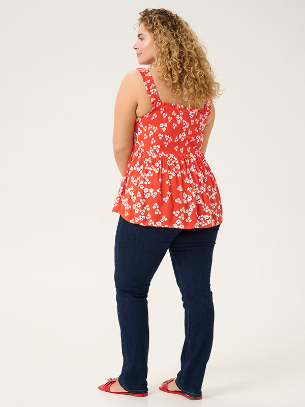 KCAMI - Plus Size Toppi fra Kaffe Curve