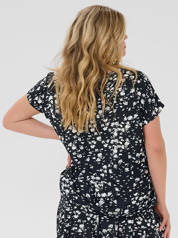 KCBELLA - Plus Size Pusero fra Kaffe Curve