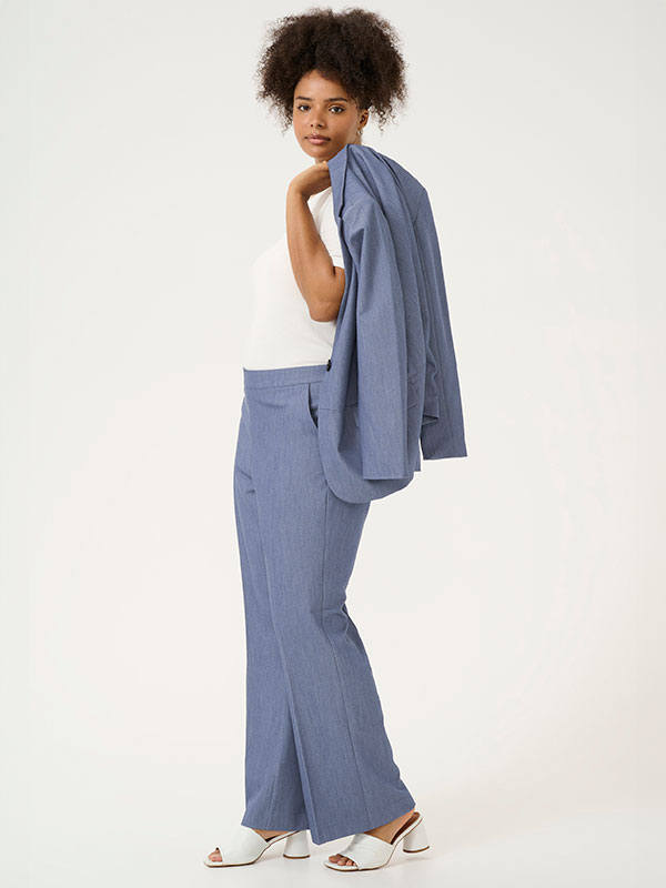 KCSAKIRA - Plus Size Housut fra Kaffe Curve