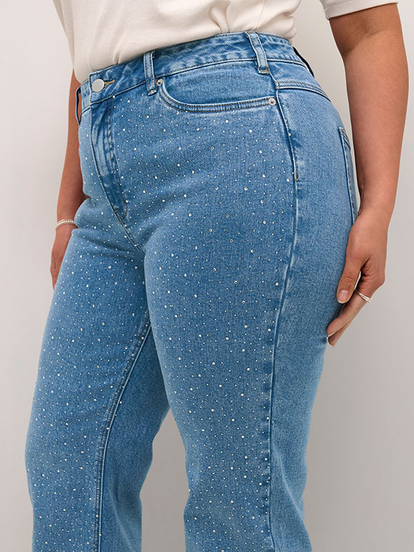 KCTHURA - Plus Size Farkut fra Kaffe Curve