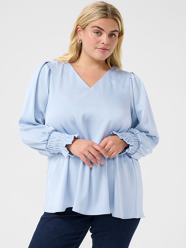KCHILLA - Plus Size Pusero fra Kaffe Curve