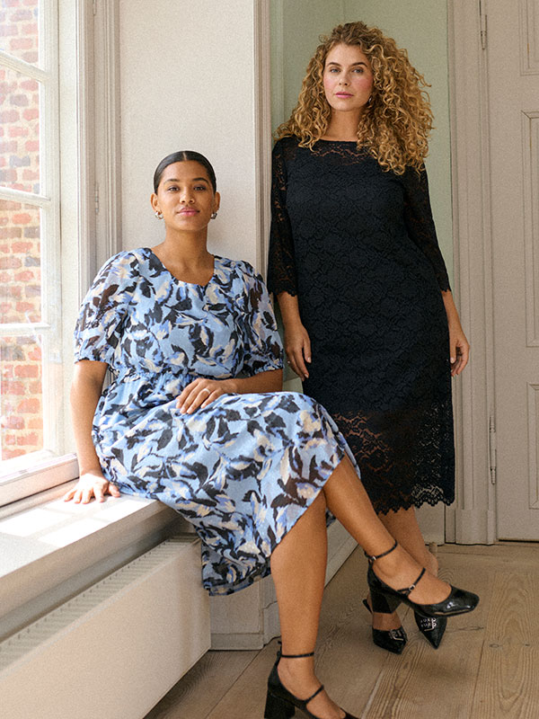 KCJAIDA - Plus Size Mekko fra Kaffe Curve