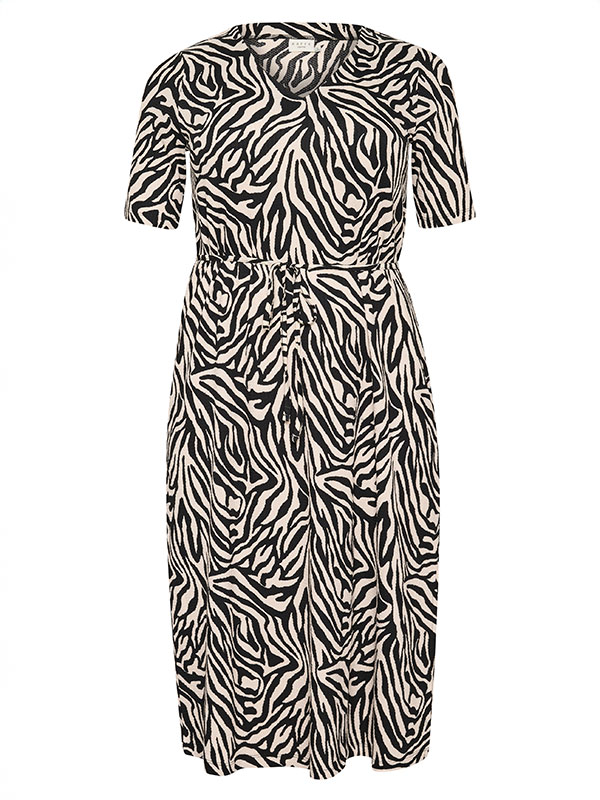 KCIVENA - Plus Size Mekko fra Kaffe Curve