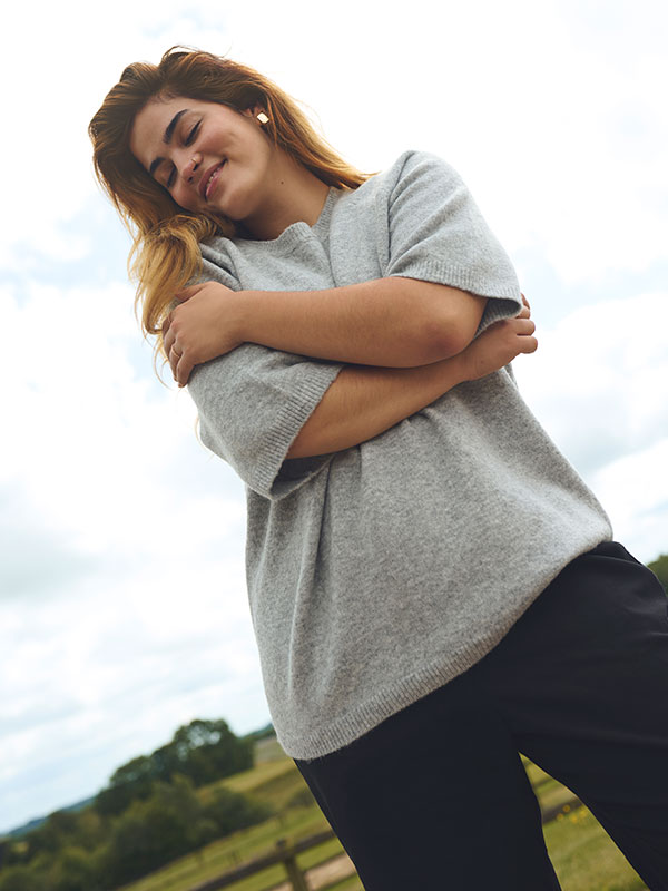 KCSYLVIA - Plus Size Villapaita fra Kaffe Curve