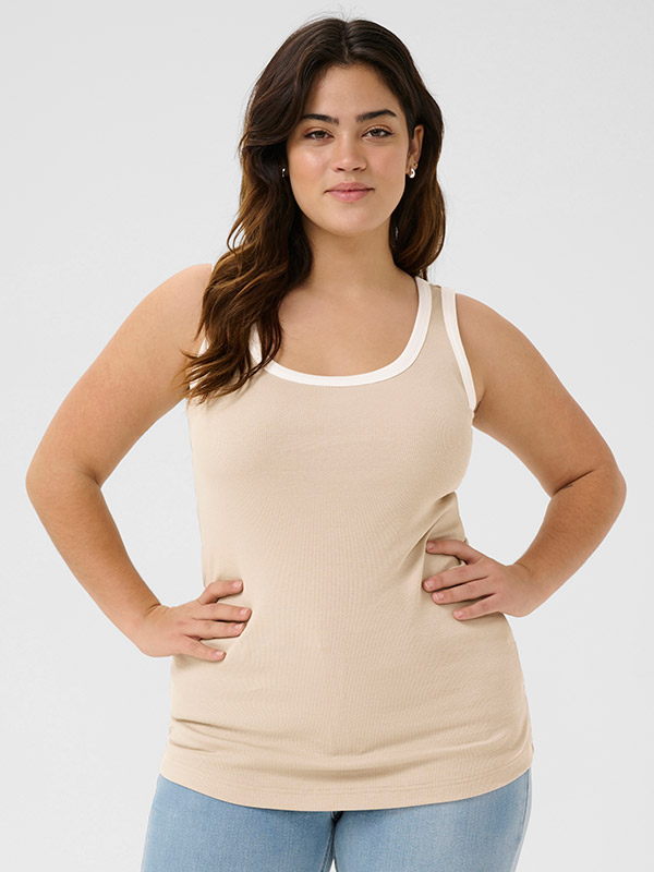 KCCARINA - Plus Size Toppi fra Kaffe Curve