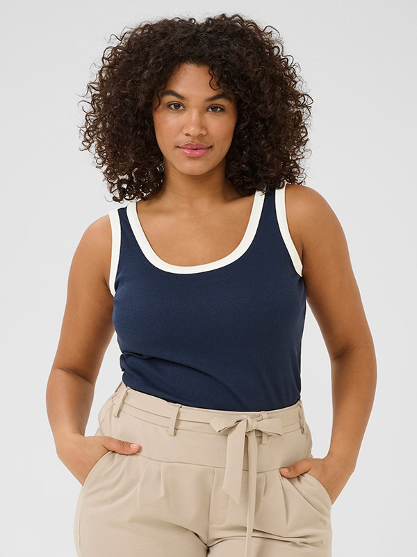 KCCARINA - Plus Size Toppi fra Kaffe Curve