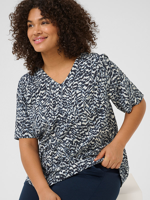 KCRAFIA - Plus Size T-paita fra Kaffe Curve