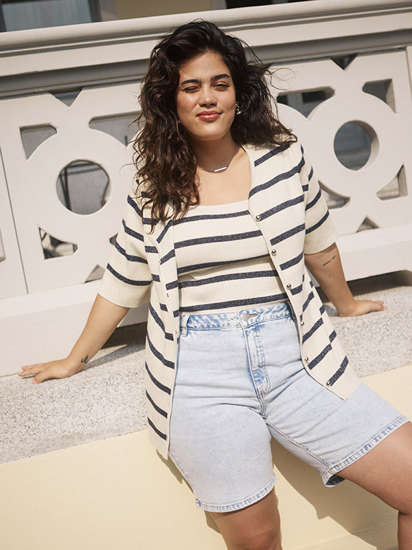 KCMORINA - Plus Size Neuletakki fra Kaffe Curve