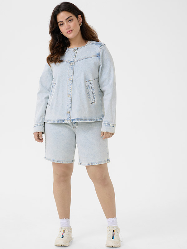 KCMAIA - Plus Size Takki fra Kaffe Curve