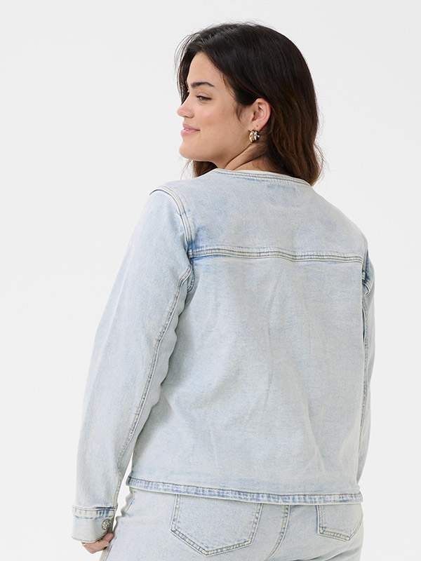 KCMAIA - Plus Size Takki fra Kaffe Curve