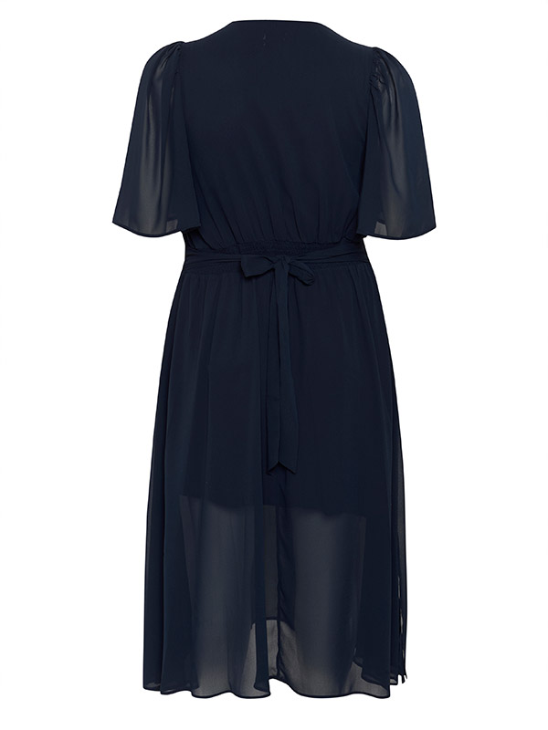KCEVI - Plus Size Mekko fra Kaffe Curve