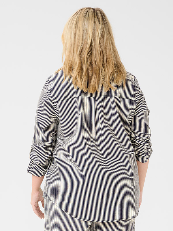 KCNANA - Plus Size Paita fra Kaffe Curve