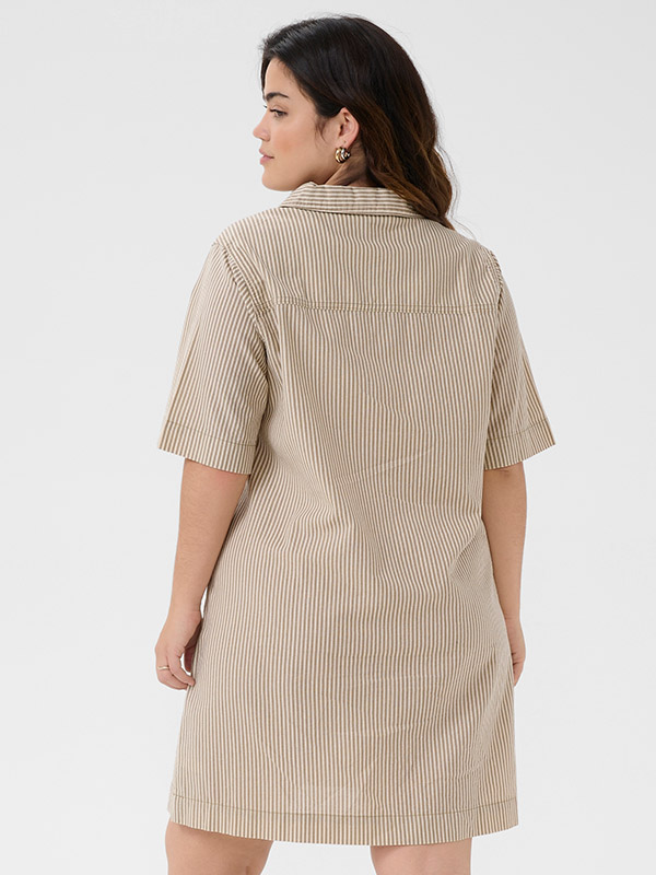 KCNANA - Plus Size Mekko fra Kaffe Curve