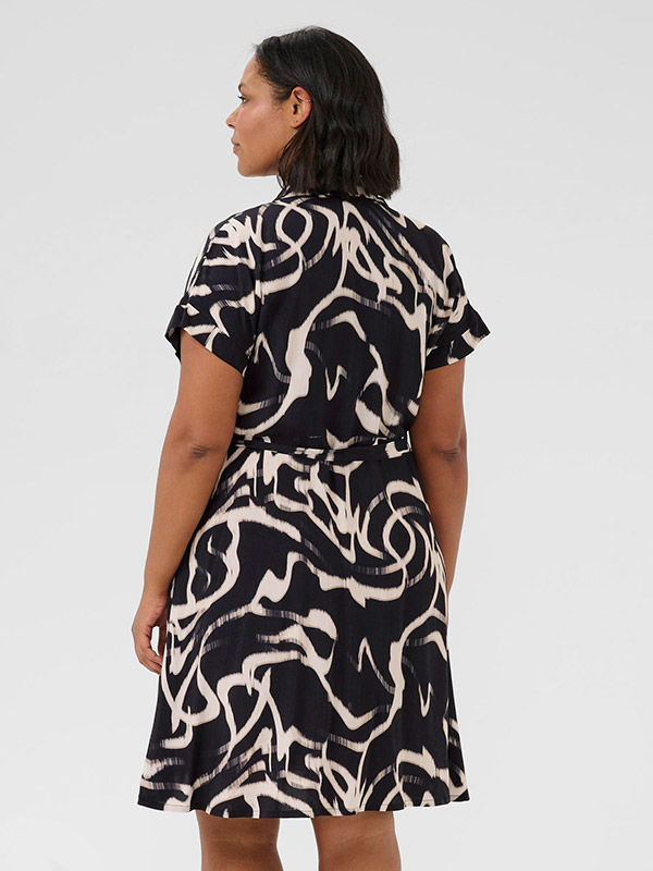 KCMAREN - Plus Size Mekko fra Kaffe Curve