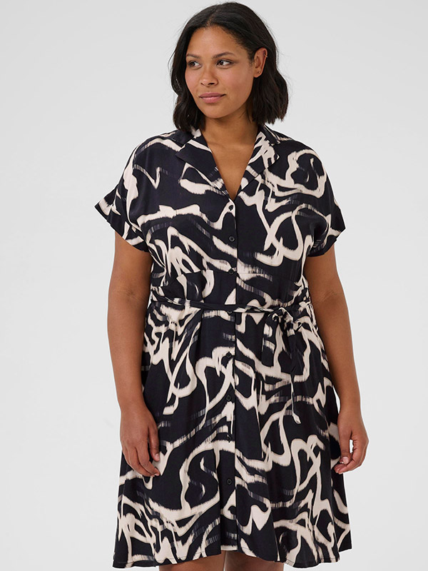KCMAREN - Plus Size Mekko fra Kaffe Curve
