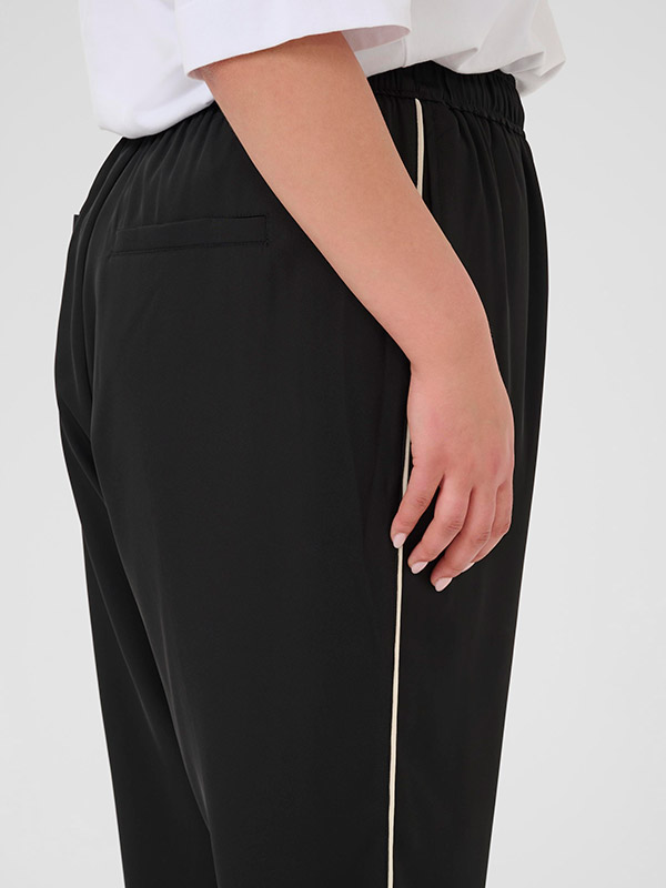 KCTENNA - Plus Size Housut fra Kaffe Curve