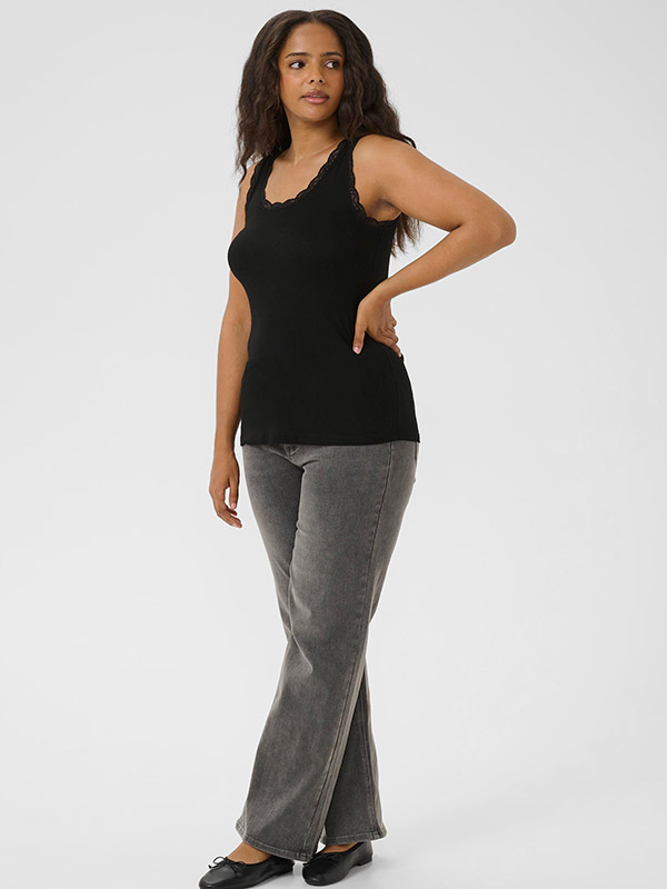 KCOMIA - Plus Size Toppi fra Kaffe Curve