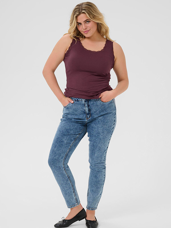 KCOMIA - Plus Size Toppi fra Kaffe Curve