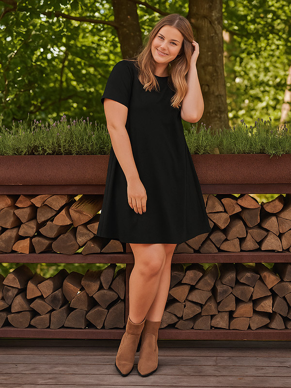CARMAY - Plus Size Mekko fra Only Carmakoma