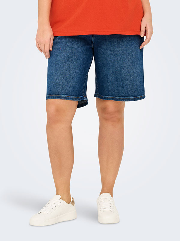 CARENEDA - Plus Size Shortsit fra Only Carmakoma
