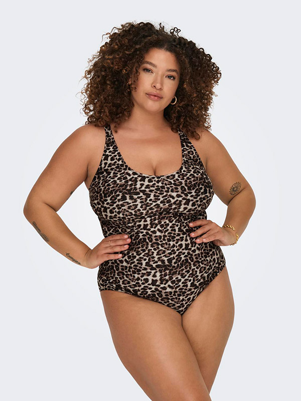 CARELIZA - Plus Size Uimapuku fra Only Carmakoma