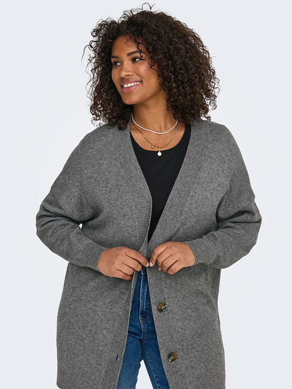 CARESLY - Plus Size Neuletakki fra Only Carmakoma