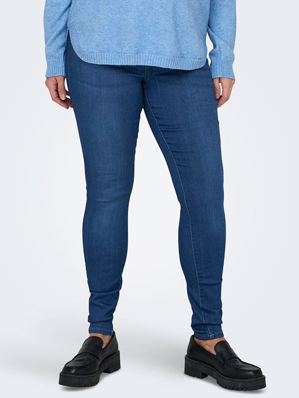 CARSTORM - Plus Size Farkut fra Only Carmakoma