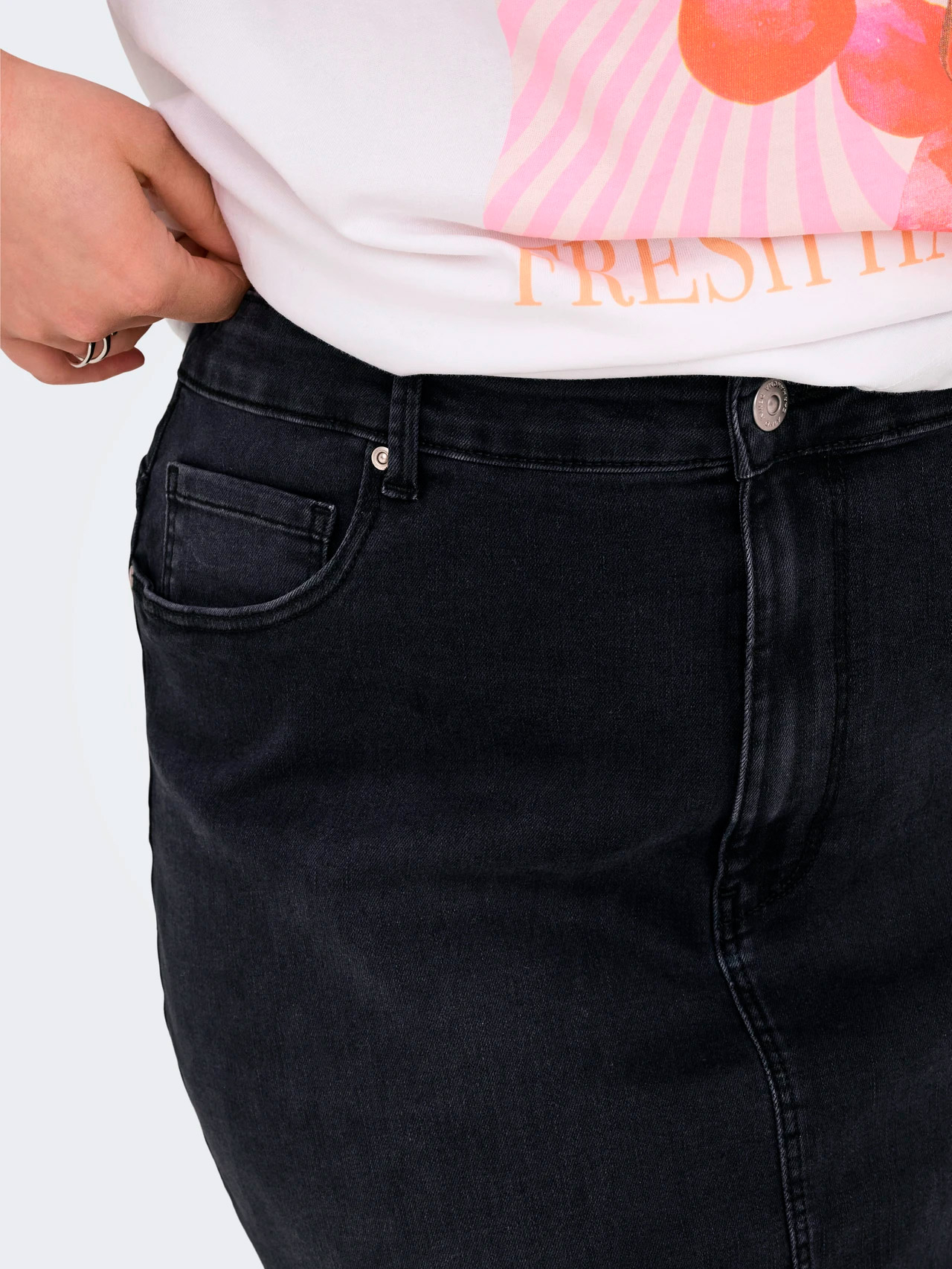 CARROSE - Plus Size Hame fra Only Carmakoma