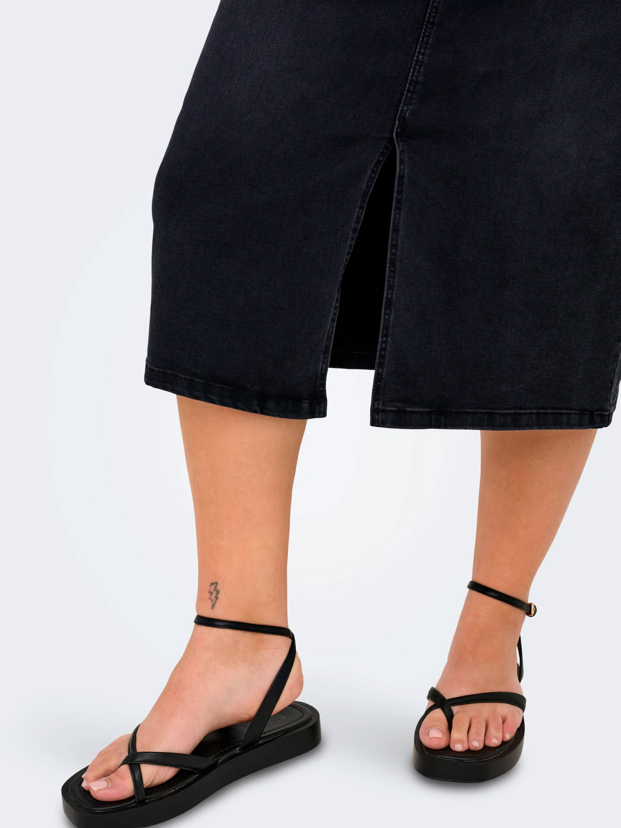 CARROSE - Plus Size Hame fra Only Carmakoma