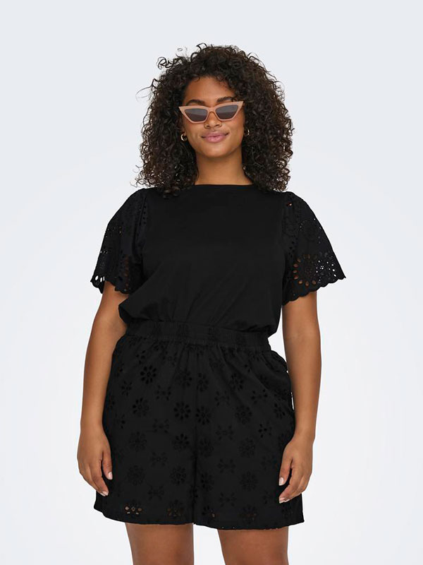 CARALIX - Plus Size Shortsit fra Only Carmakoma
