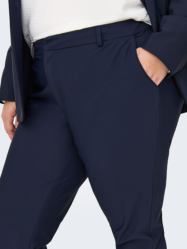 CARTRAVEL - Plus Size Housut fra Only Carmakoma