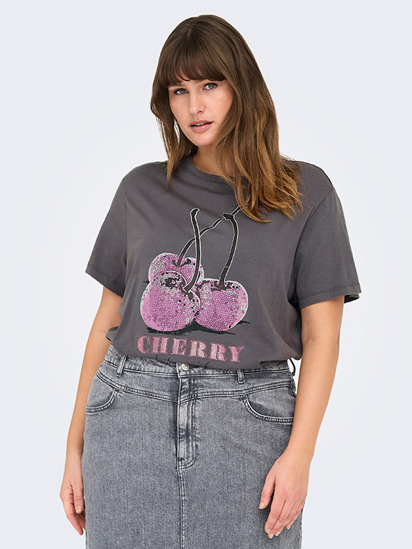 CARMIKO - Plus Size T-paita fra Only Carmakoma