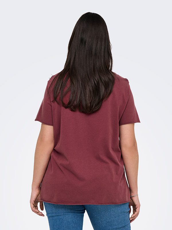 CARMIKO - Plus Size T-paita fra Only Carmakoma