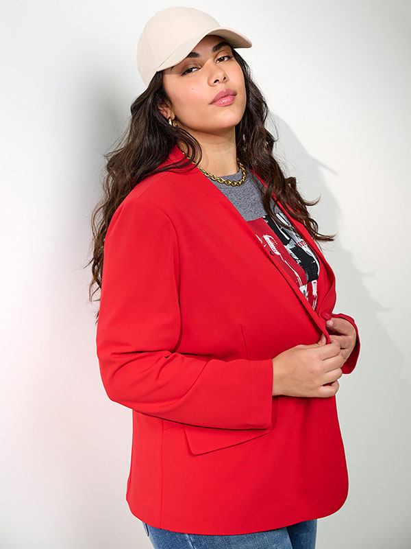 CARRENA - Plus Size Bleiseri fra Only Carmakoma