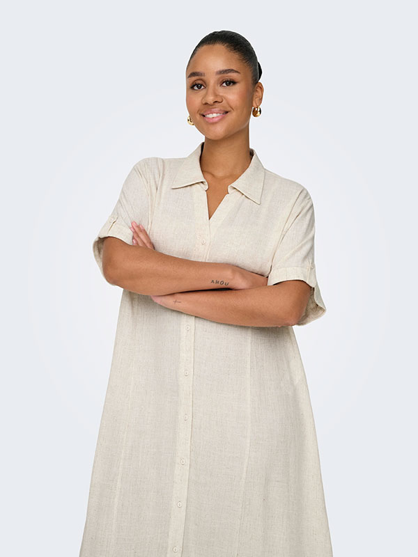 CARSIESTA - Plus Size Mekko fra Only Carmakoma