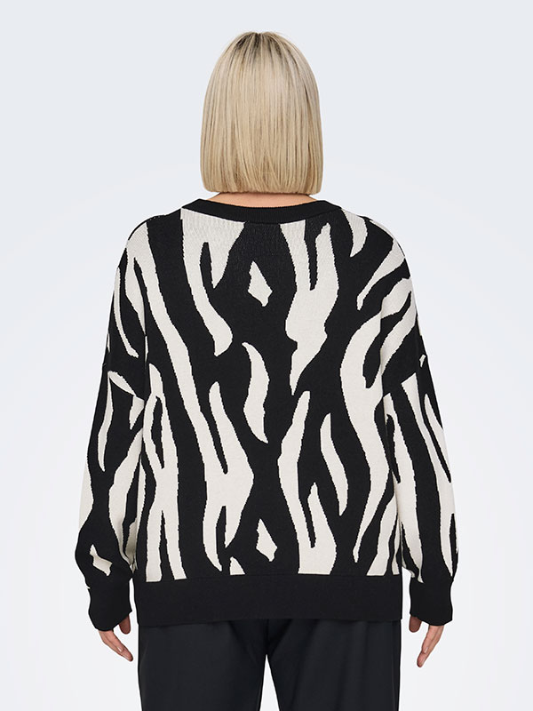 CARMONTANA - Plus Size Villapaita fra Only Carmakoma