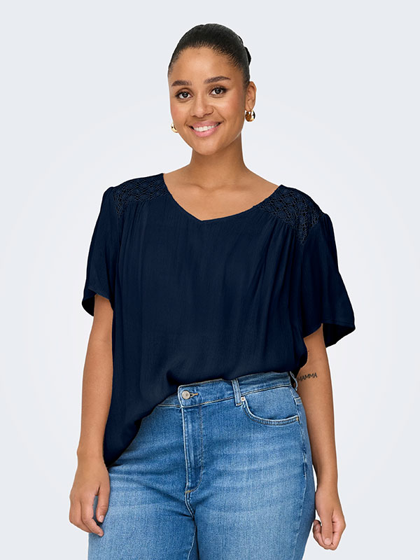 CARSELASI - Plus Size T-paita fra Only Carmakoma