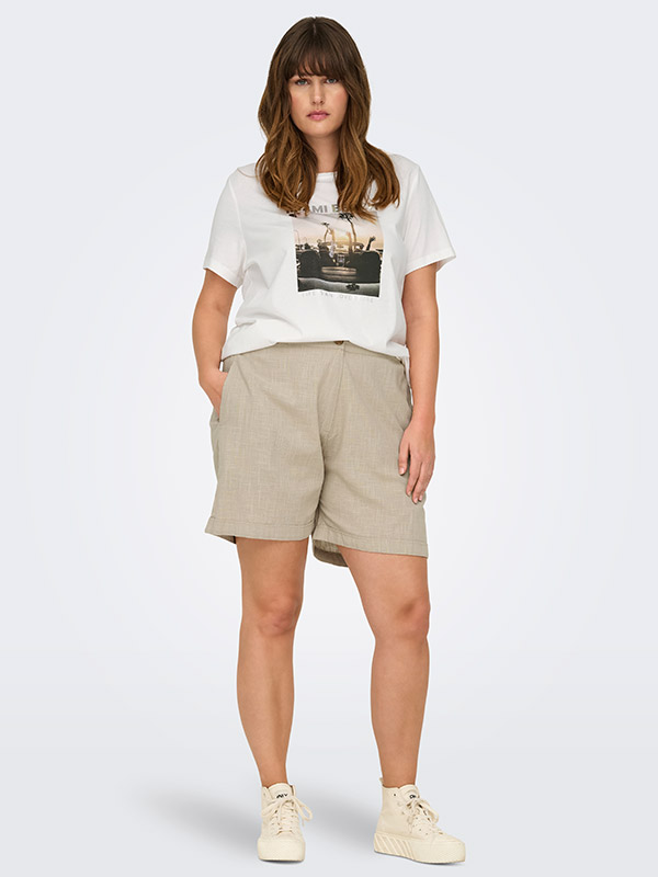 CARCOCO - Plus Size Shortsit fra Only Carmakoma