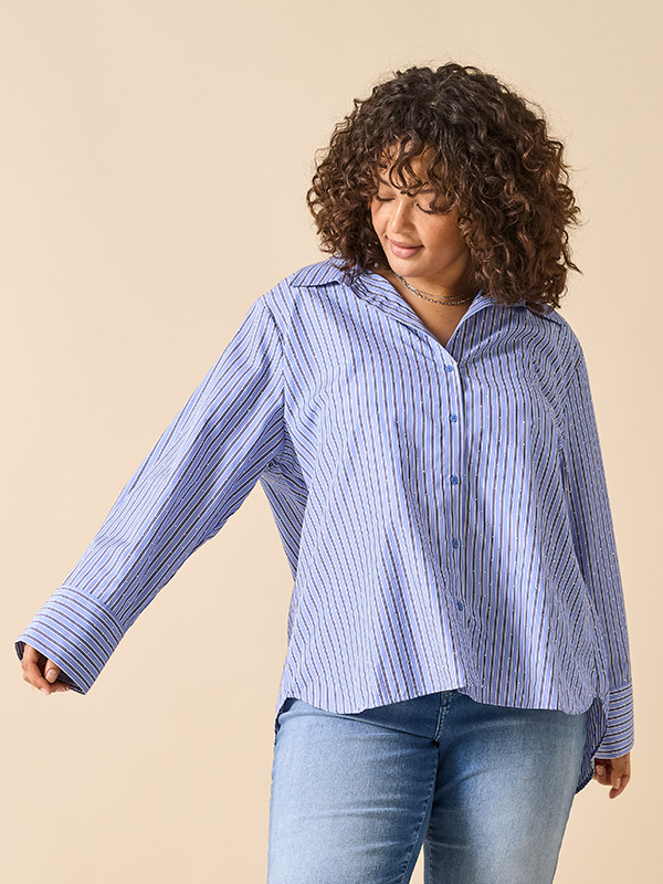 CAROREGON - Plus Size Paita fra Only Carmakoma