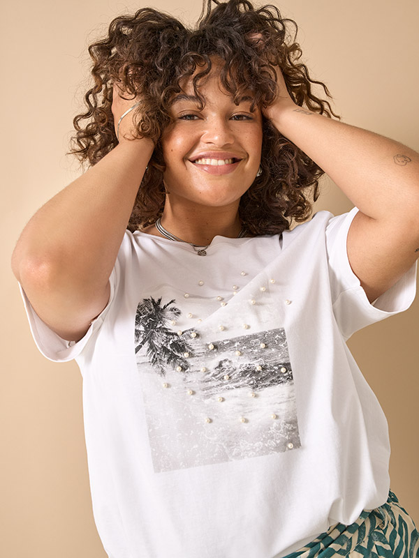 CARCELIA - Plus Size T-paita fra Only Carmakoma