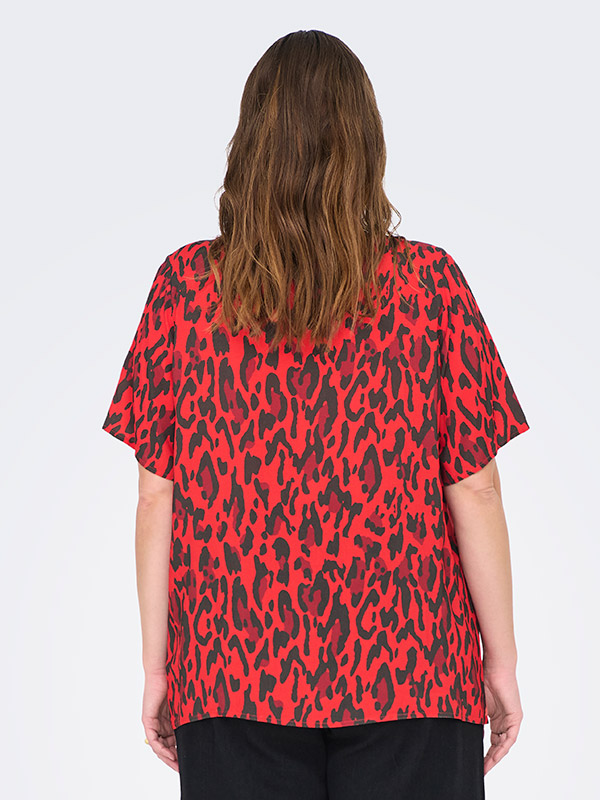 CARHARMONY - Plus Size Pusero fra Only Carmakoma