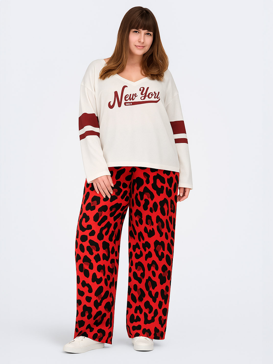 CARHARMONY - Plus Size Housut fra Only Carmakoma